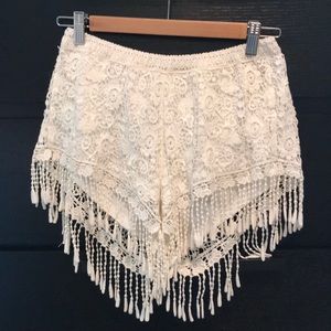 Fringy shorts